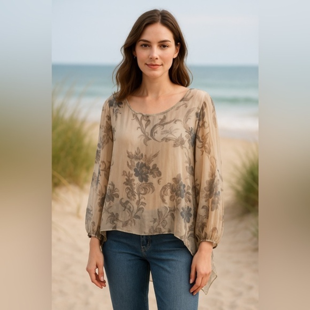 Tendenze Made In Italy Women's Silk Long Sleeve Back Detail Top GUC M #1401